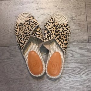 GAP Leather espadrille slippers